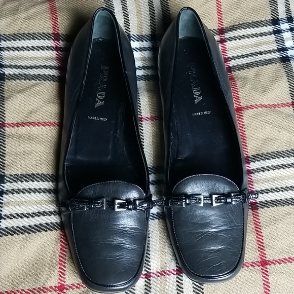 Prada Flats - Picture 2 of 8